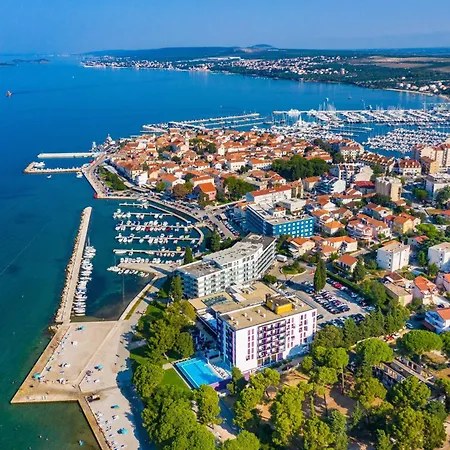 With Parking Space Biograd Na Moru, Biograd - 15605 Apartamento Biograd Na Moru